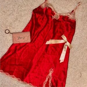Victoria’s Secret pink/coral lace slip dress